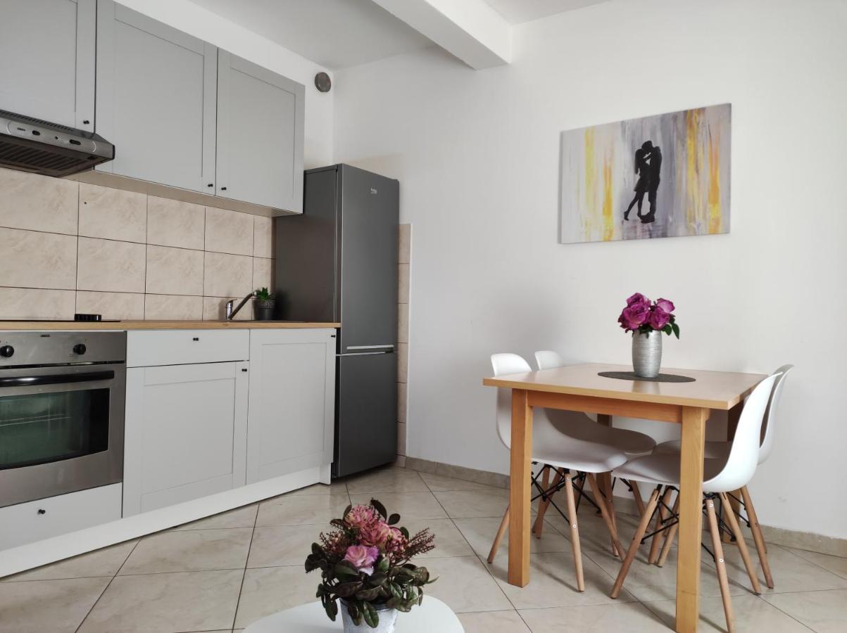 Cozy Apartment In Split In Nice Quiet Neighborhood 외부 사진
