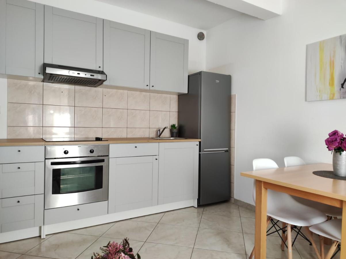 Cozy Apartment In Split In Nice Quiet Neighborhood 외부 사진